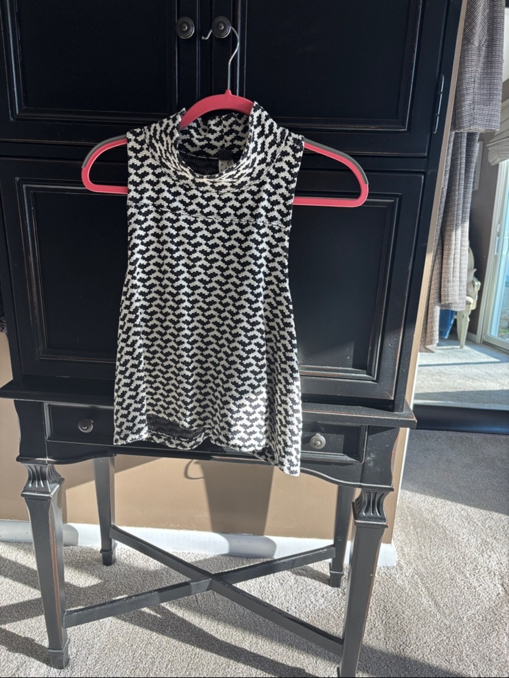 We The Free Black and White Houndstooth Mock Neck Tank